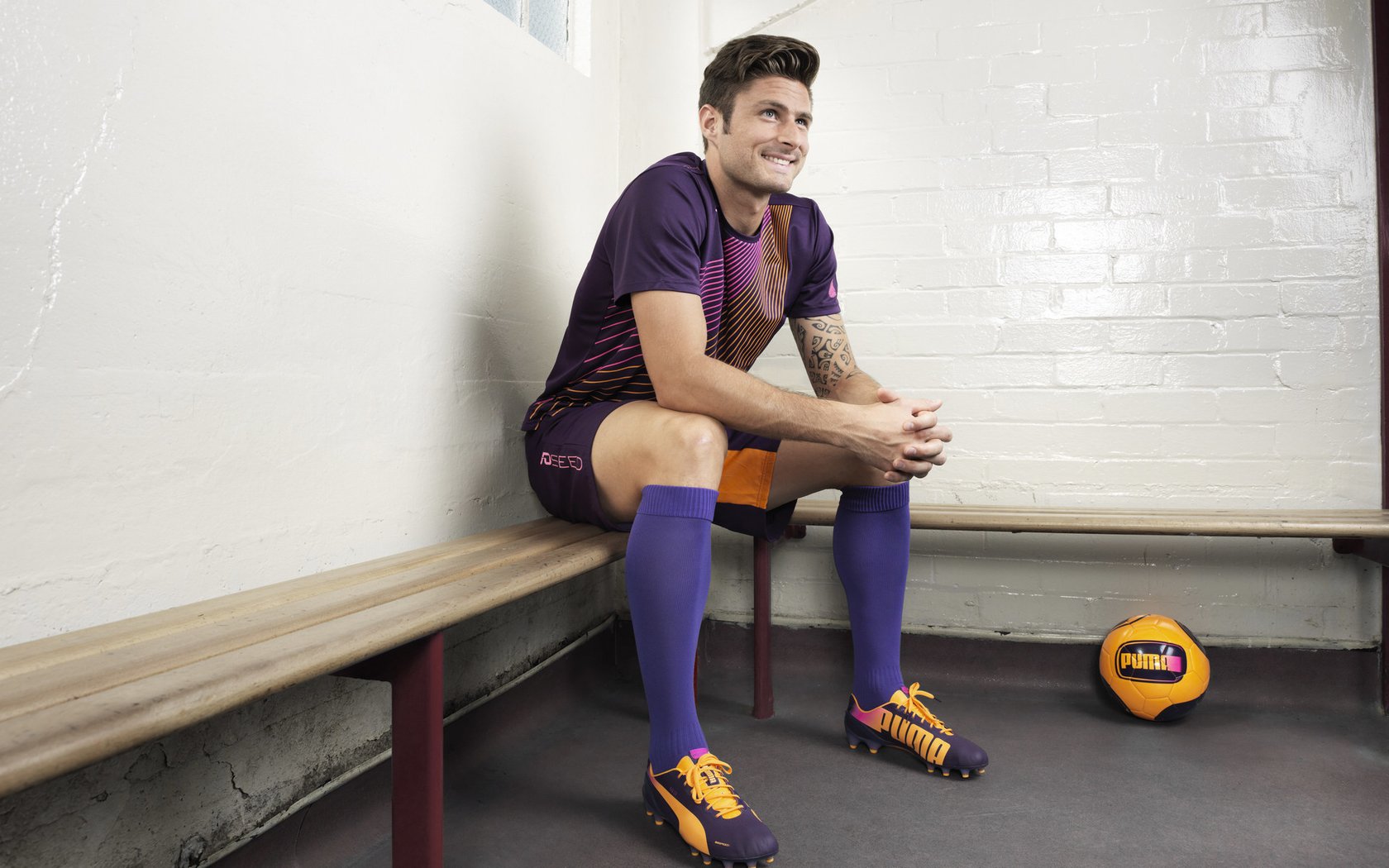 摩洛哥队在巴黎奥运会男足比赛中以6-0战胜埃及，足球摩洛哥对阵巴黎圣日耳曼