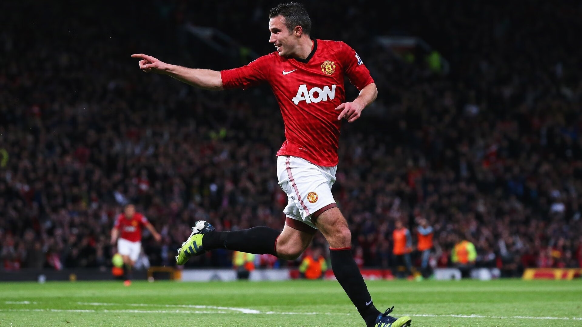 AIYOUXI.COM-追梦人：那些从街头走进NBA的奋斗故事，nba打街球出身的